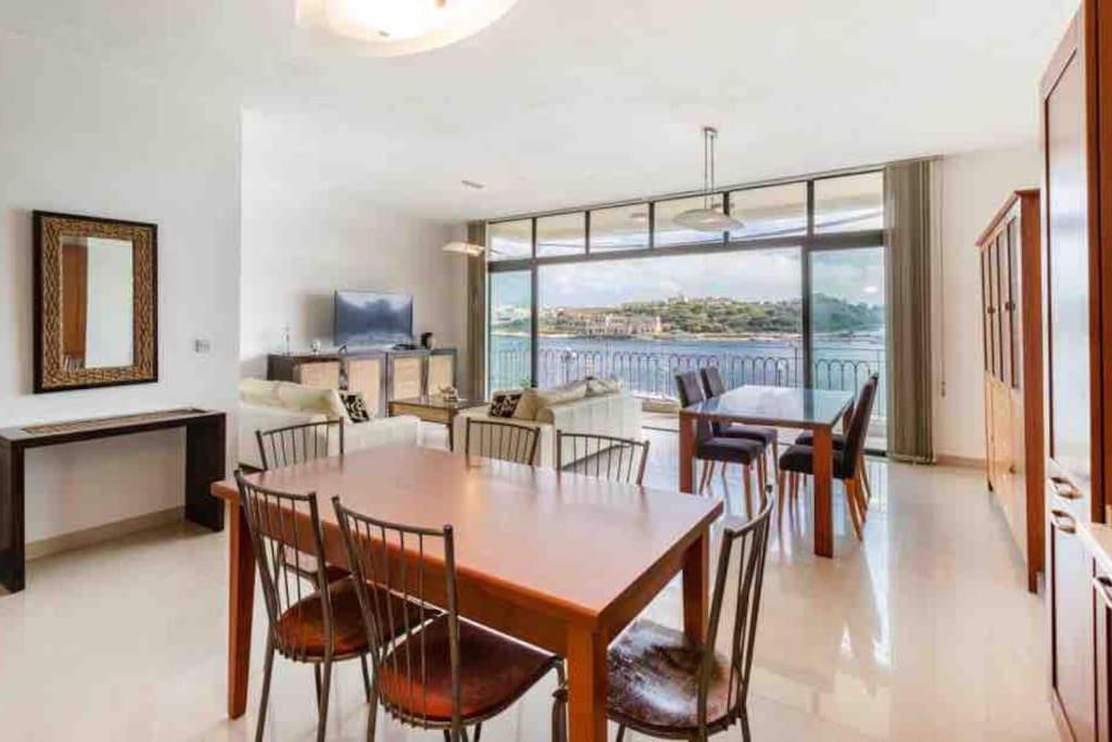 Spectacular Sea View In The Heart Of Sliema
