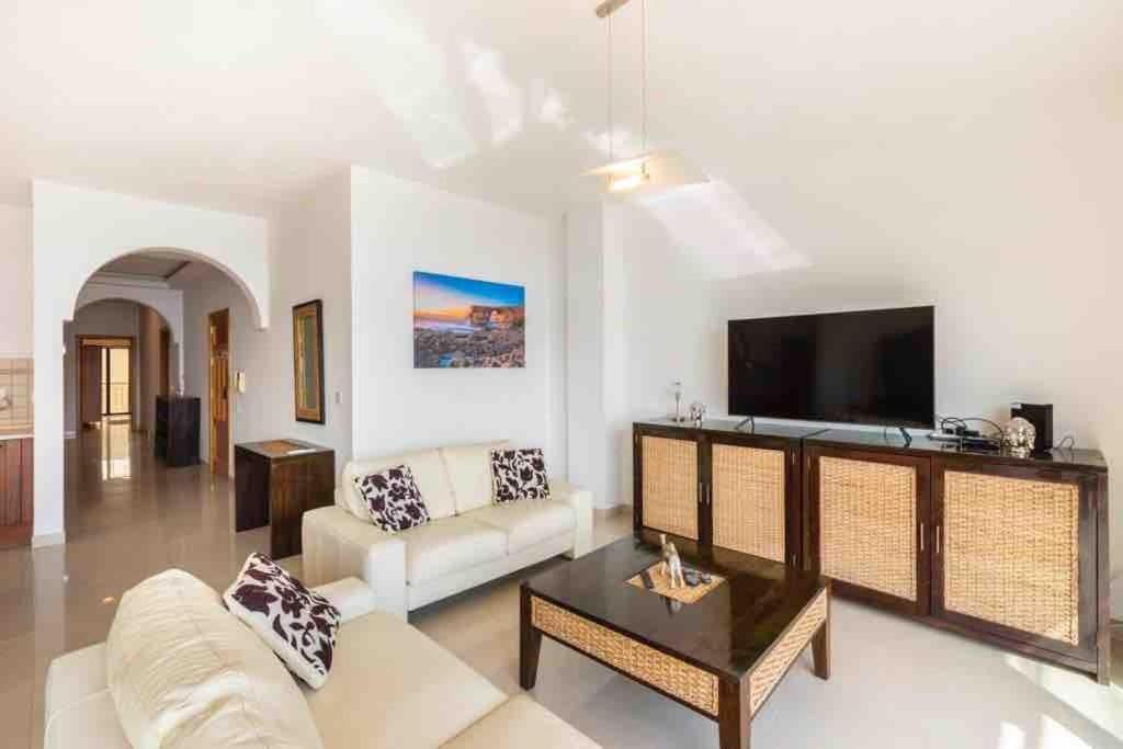 Apartment Spectacular Sea View In The Heart Of